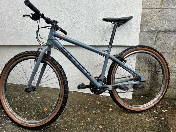 Carrera Axel Ltd - size small