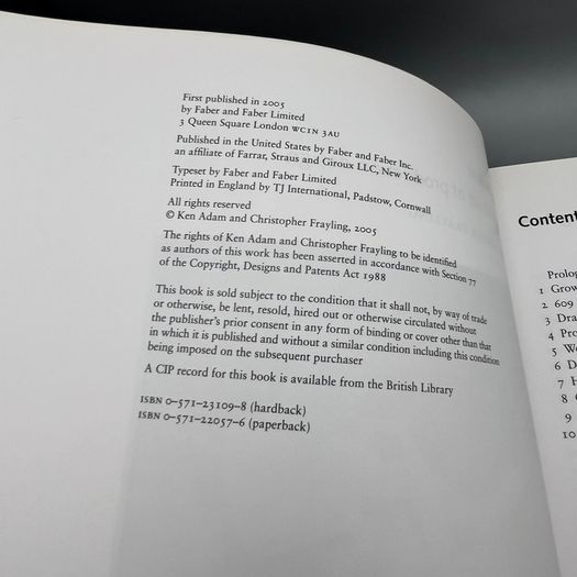 Ken Adam. The Art Of Production Design. Chistopher Frayling. OOP