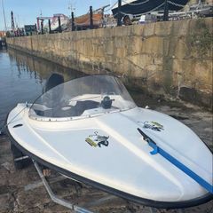 Speedboat