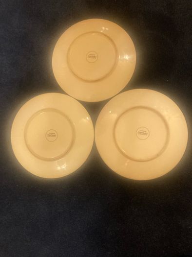 Vintage Dinner Plates/Side Plates 5-7euro each.