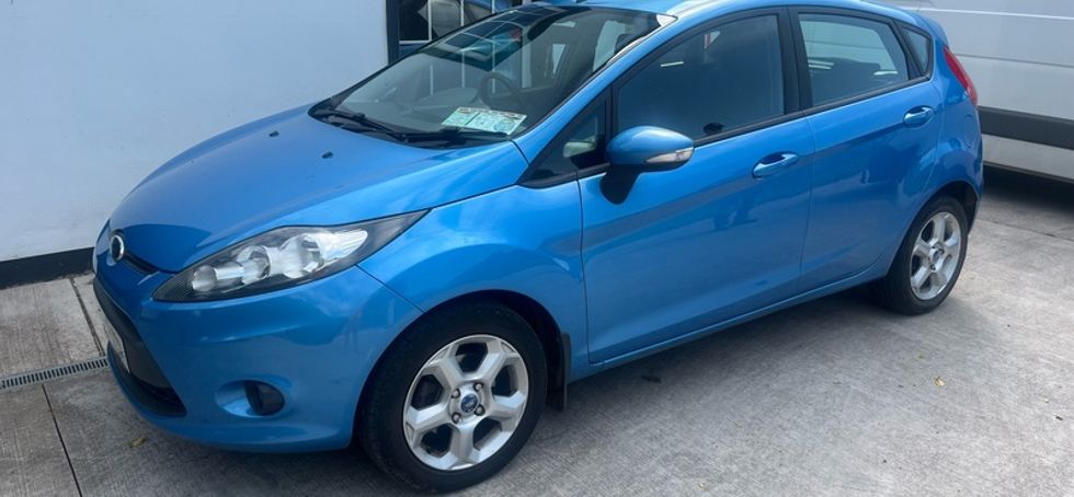 2010 Ford Fiesta
