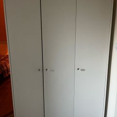 3 door wardrobe