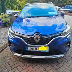 Renault Captur iconic