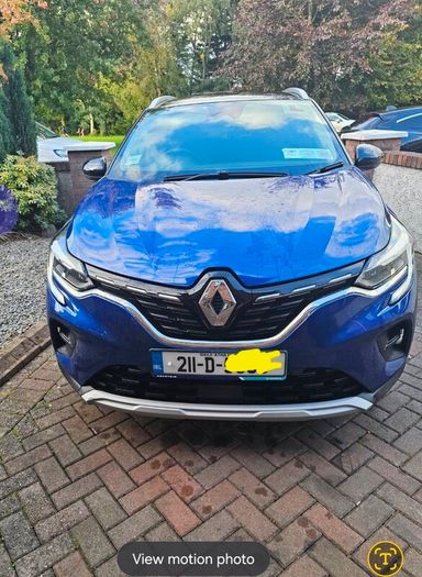 Renault Captur iconic