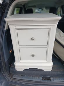 Bedside table/chest