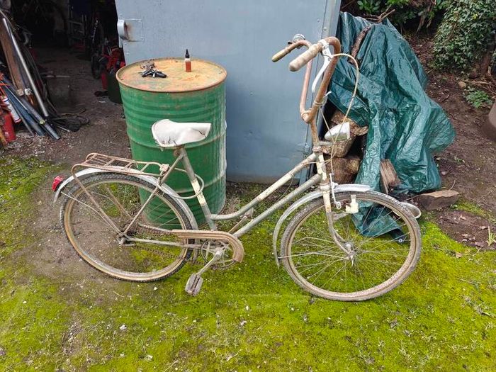 vintage and old bikes