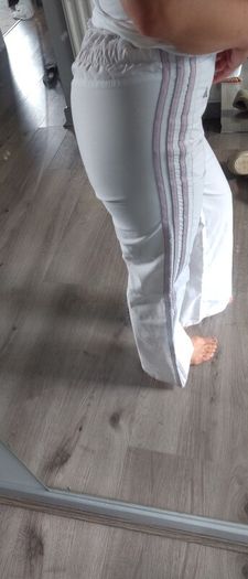 Old school limited edition white Adidas trousers with crease size Xs