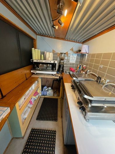 Coffee Dock for hire November 2026- May 2027