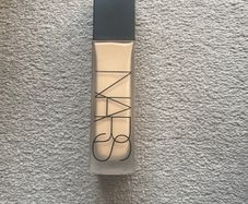 Nars Natural Matte Longwear Foundation
