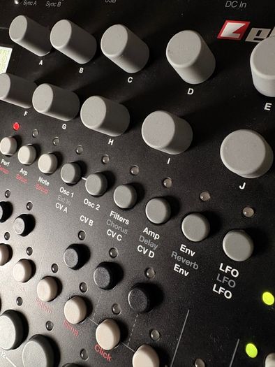 Elektron Analog 4 MK1