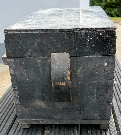 small vintage wooden tool chest ( 2 )