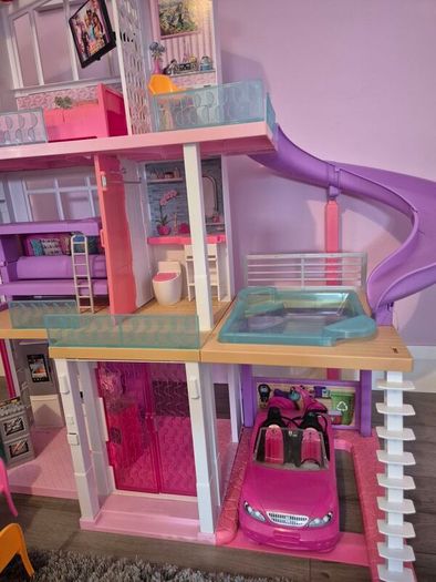 barbie dream house