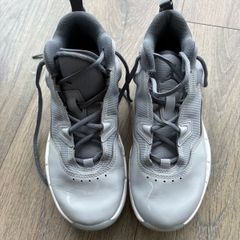 Kids basketball shoes Nike Jordan