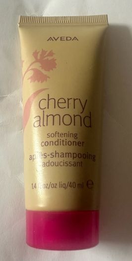 Aveda conditioner travel size