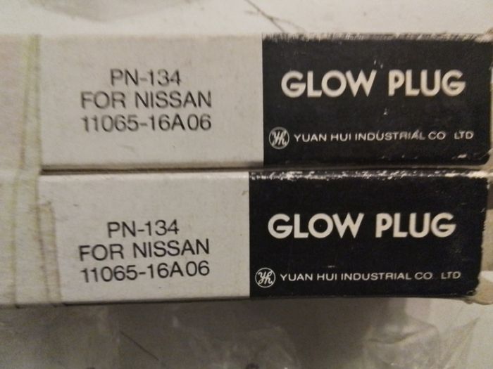 Nissan Glow Plugs 11065 16A06.