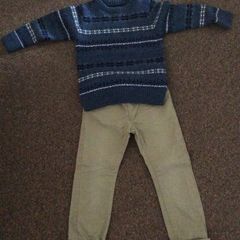 A set of Next winter/Christmas jumper and lined chinos size 3-4 years