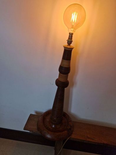 Lighthouse lamp