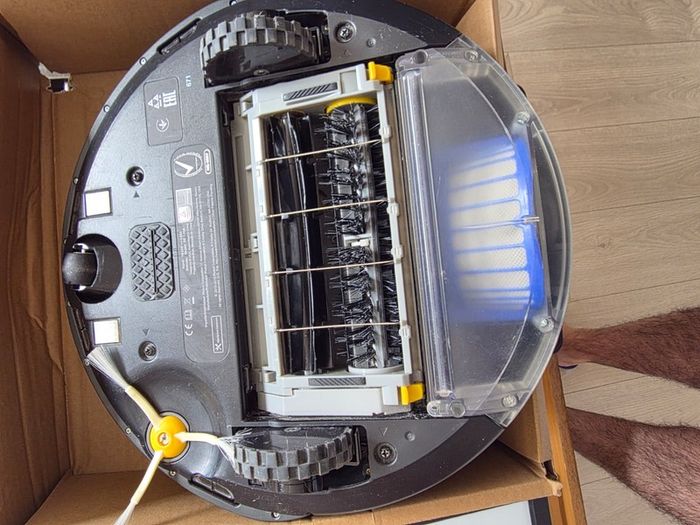 iRobot Roomba 671