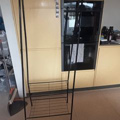 clothes rail