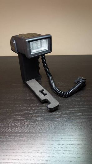 PANTIUM Film camera with flash and original camera bag.