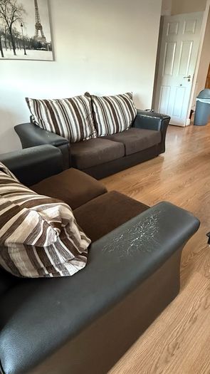 Sofa 3&2