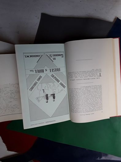 Vintage Hunting book