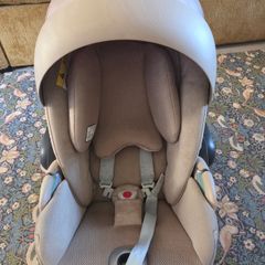 Cybex T cloud i size baby car seat and 360 swivel base