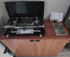 Kitchen brand new