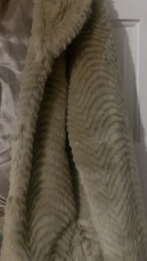 fur coat
