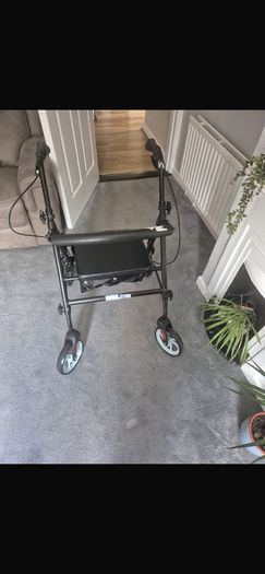 Walking frame
