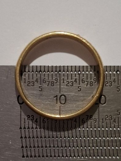gold ring