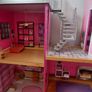 Doll house Image 3