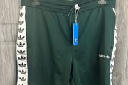BNWT Adidas Shorts XL