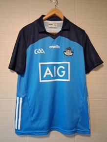 Dublin Jersey.  Official Oneills Home Jersey. Mens Suze Small. Collect In Dublin Or Receive Via Post.