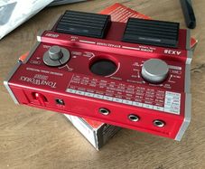 Korg AX3B Toneworks Bass modelling processor