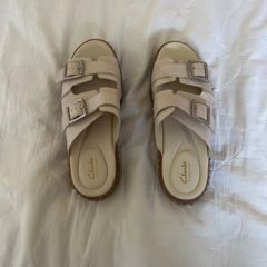 ladies clarks sandals