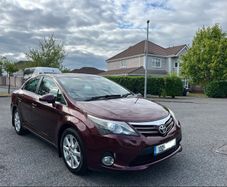 Toyota Avensis 2013