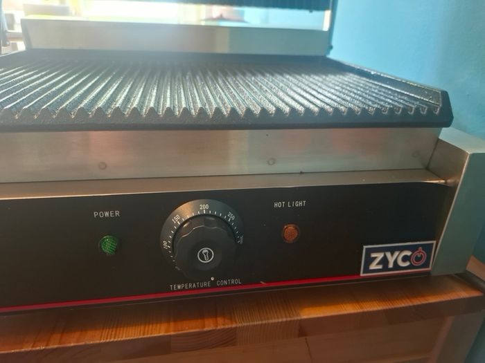 Commercial panini Grill