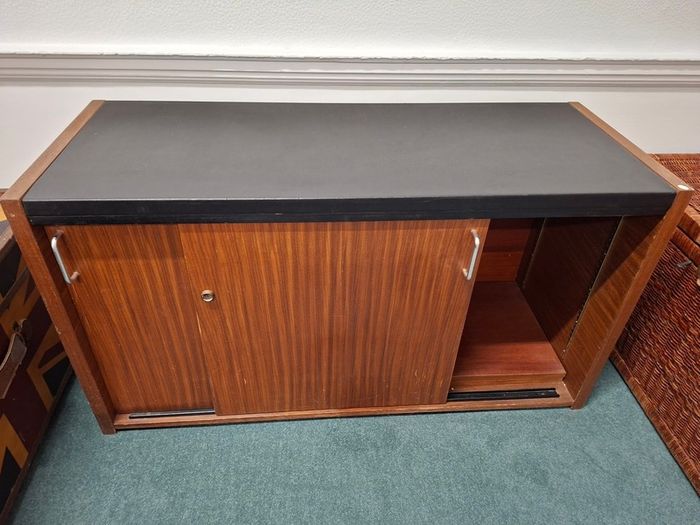 Office Tables, Chairs, Office Contents