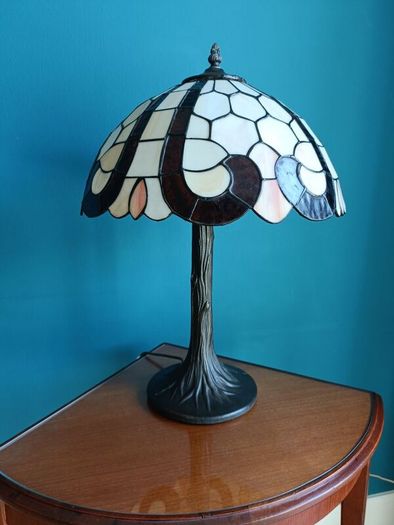 Tiffany Style Lamp