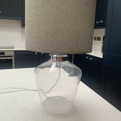 Table lamp