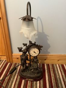 Table lamp