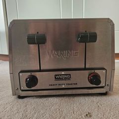 Waring Heavy Duty 4 Slot Toaster  120v 2200w
