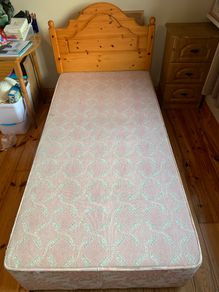 Single bed with two drawers