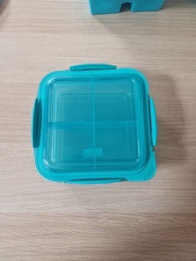 Lunch box