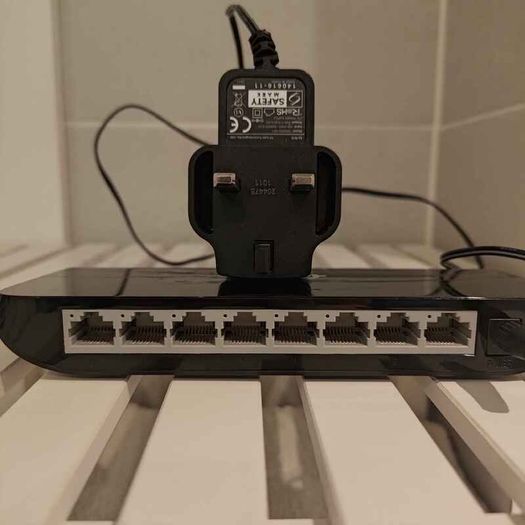 Tp-Link 8 port Switch, TL-SG1008D