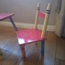 Kids Table and Chairs Image 3