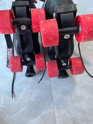 Kids RollerSkates size 33