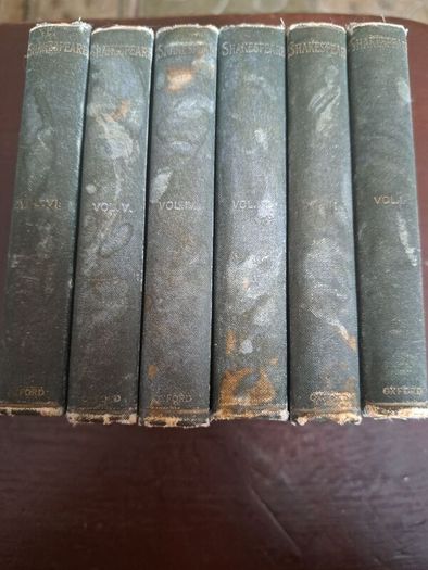 6 miniature Shakespeare books