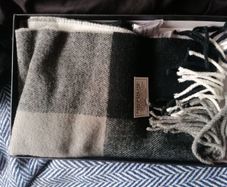 Mens scarf boxed brand new